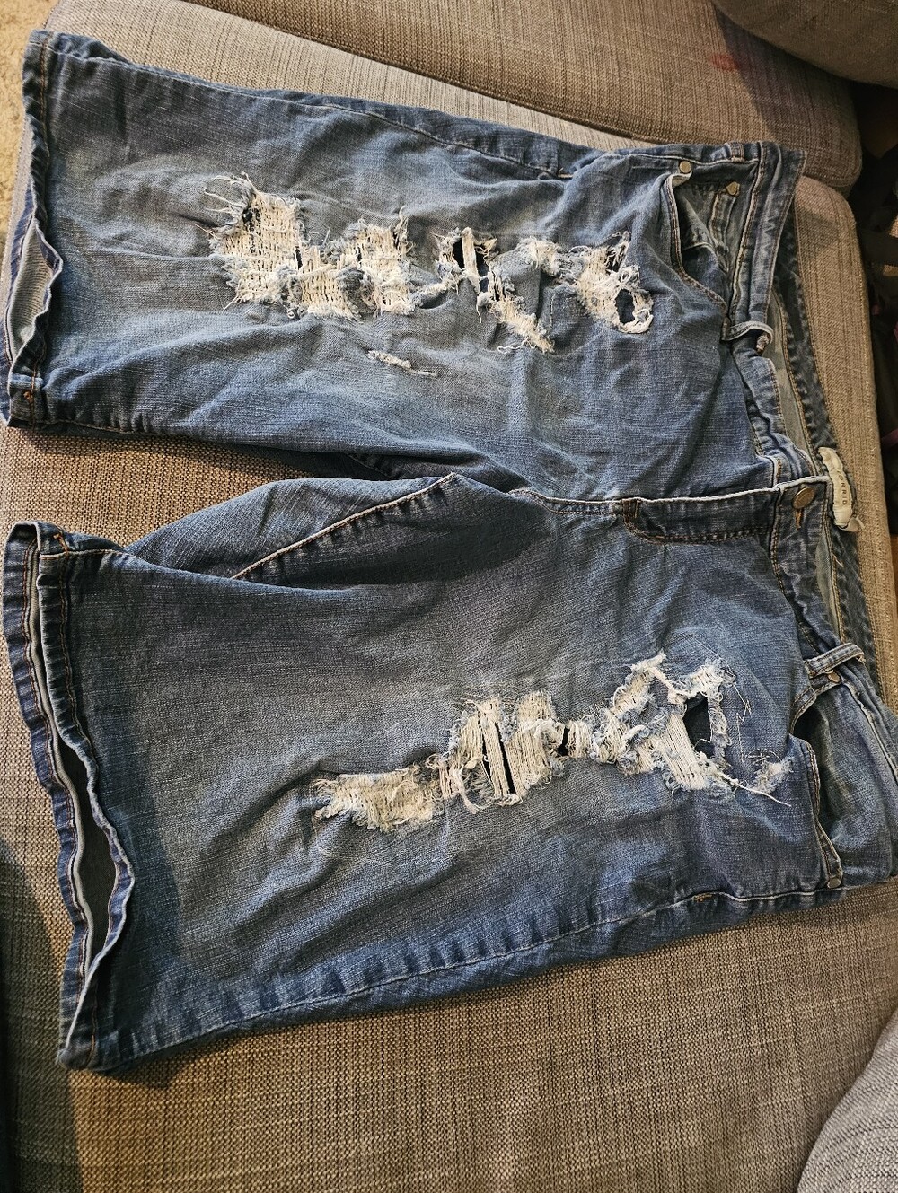 Torrid Ripped Distressed Blue Denim Shorts Plus Size 26